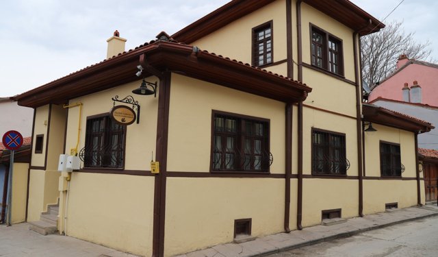 Eskişehir'de gençlere yönelik ücretsiz eğitim programı başlıyor!