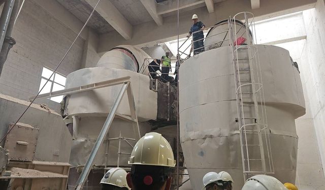 Çimento fabrikasında çinli işçi ağır yaralandı