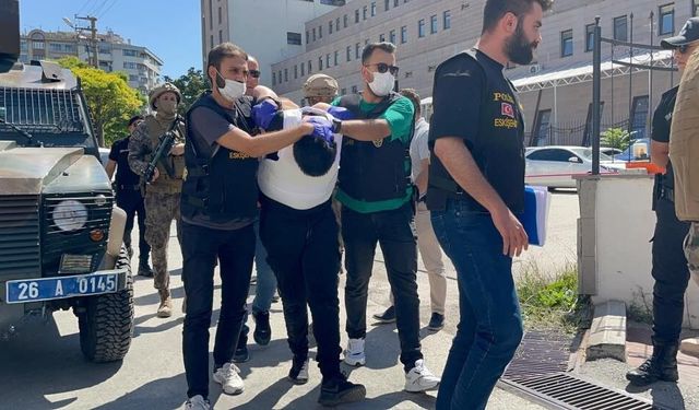 Türkiye'de gündem olmuştu, Eskişehir'deki maskeli saldırgan cezaevinde ölü bulundu!