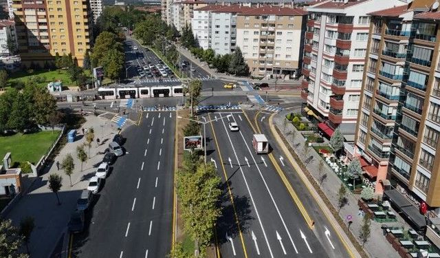 Eskişehir'de hafta sonuna dikkat: 6 saat araçlara kapanıyor!