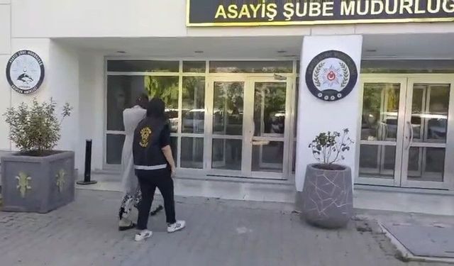 Eskişehir'de yardım bahanesiyle yaklaştı, parayla kaçtı!