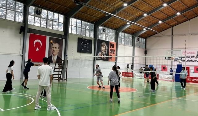 Bağımsızlık Yılı Özel Voleybol Turnuvası başlıyor