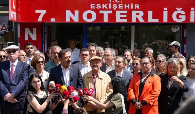 Eskişehir'de CHP delegelerinden tam kadro imza