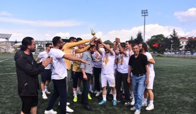 Şampiyonluk düzenlenen gecede kutlanacak