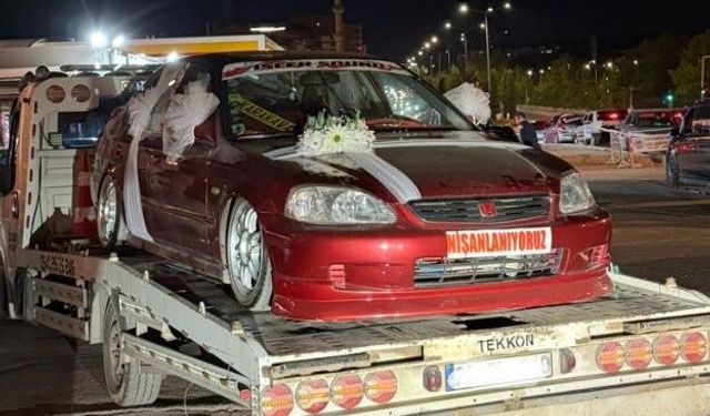 Eskişehir’de nişan konvoyunda ilginç görüntü!
