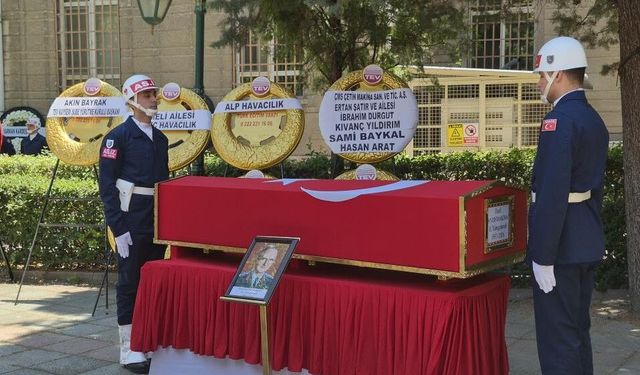 Eskişehir'de emekli Tümgeneral Fazıl Aydınmakina'ya son görev