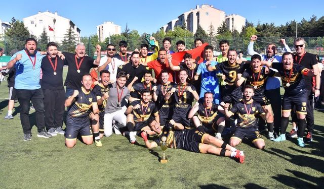 Sultandere transfer defterini açtı