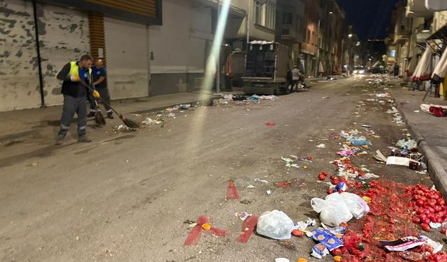 Eskişehir'de pazar bitti, kötü görüntü kaldı!