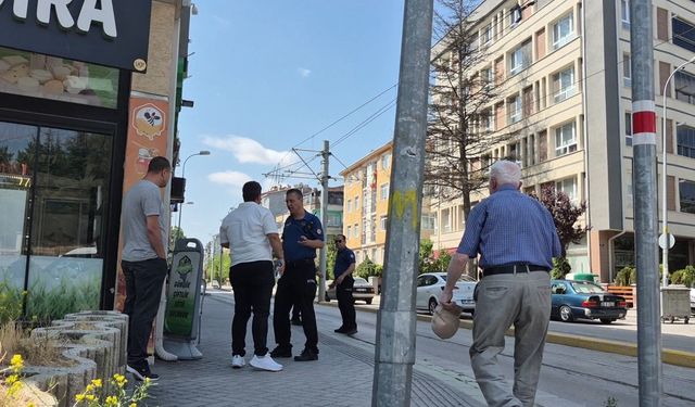 Eskişehir’de akraba kavgası sokağı karıştırdı!