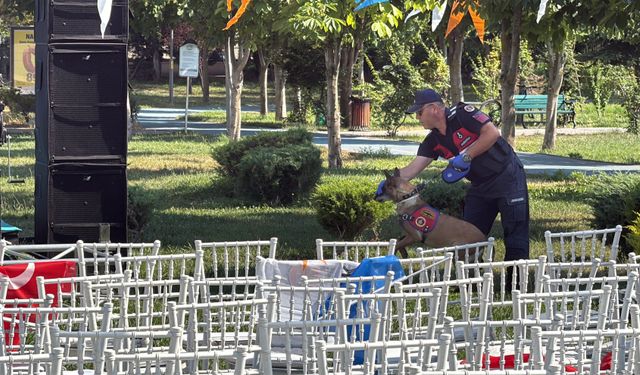 Eskişehir'e Bakan Göktaş geldi,  programı öncesi bomba araması yapıldı