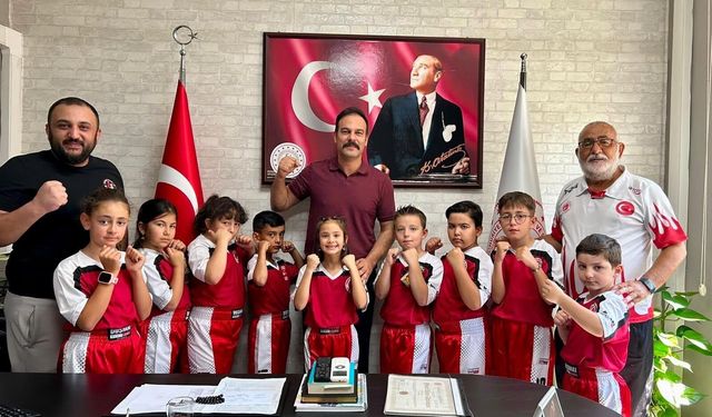 Akademi Fitness Spor Kulübünü ağırladı