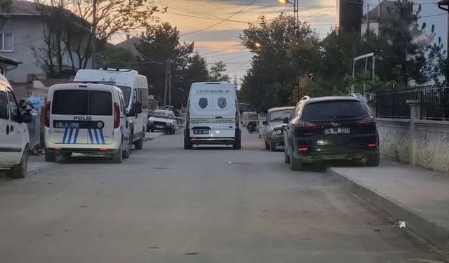 Eskişehir'de komşu dehşeti: Yoldan geçen çocuk kurşunla yaralandı!