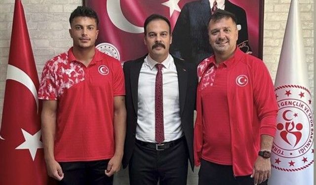 Milli sporcuya başarılar diledi