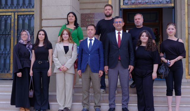 Eskişehir'de 8 basın mensubu daha resmi basın kartına kavuştu