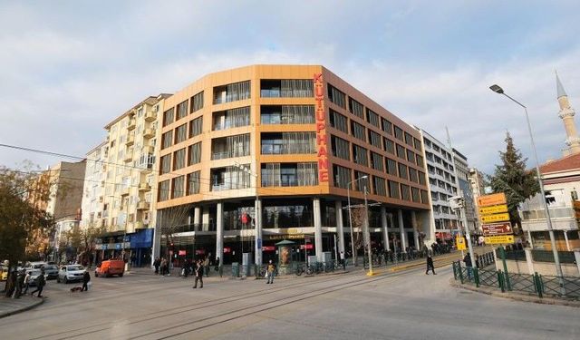 Eskişehir İl Halk Kütüphanesi öğrencilerin gözdesi oldu!