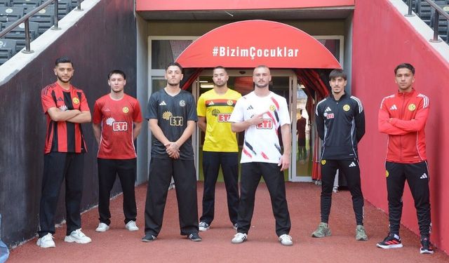 Eskişehirspor taraftarının beklediği haber: Forma fiyatı belli oldu!