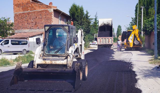 Tepebaşı'nda üstyapı mesaisi sürüyor!