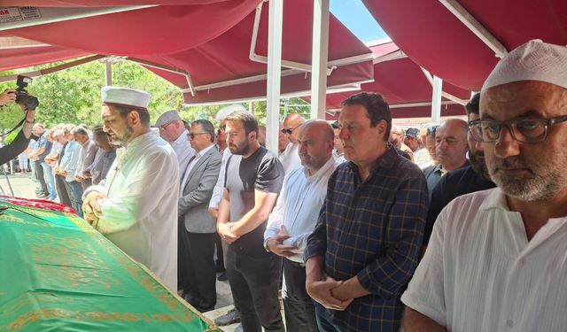 Mithat Körler’in acı günü: Kayınvalidesi Eskişehir'de toprağa verildi!