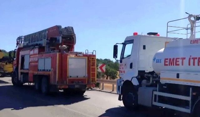 Kütahya’da seyir halindeki biçerdöver alev aldı