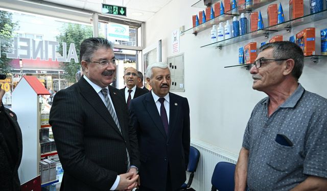 Vali Yılmaz Eskişehir’de esnafla buluştu