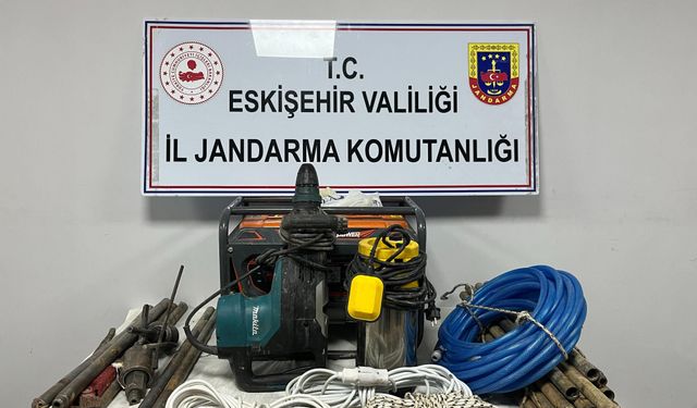 Eskişehir’deki ihbar kaçak kazı şüphelilerini ele verdi!