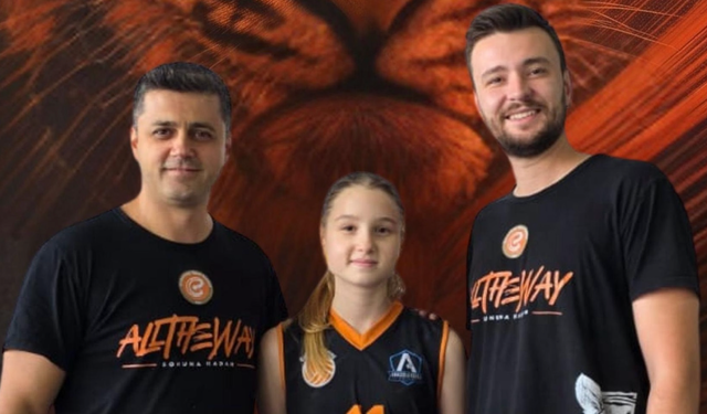 Kariyerine Eczacıbaşı’nda devam edecek