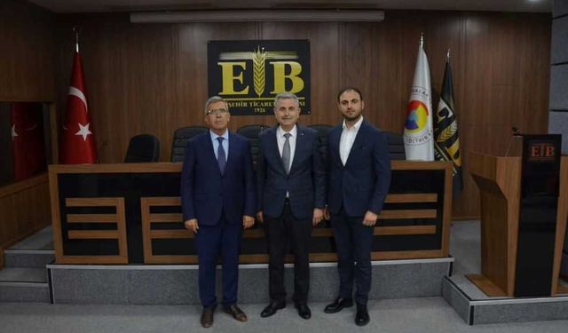 Eskişehir Defterdarı Müsvevitoğlu’ndan Ticaret Borsası’na ziyaret