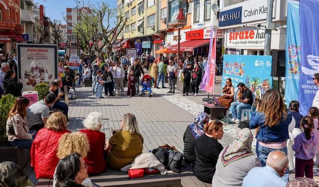 Müziğini sokağa taşı! Eskişehir’de “Sahne Senin”