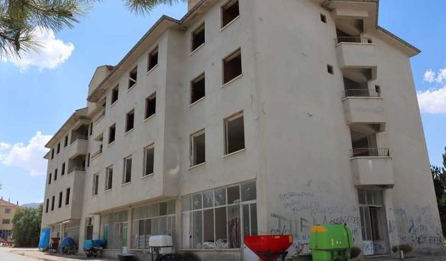 Eskişehir'de çocukların oyun alanı ölüm tuzağına dönüştü