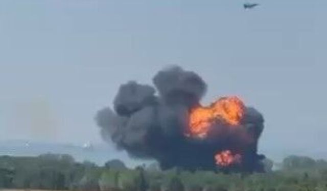Eskişehir'den havalanan F-16 Yalova'da düştü! Pilot kurtuldu