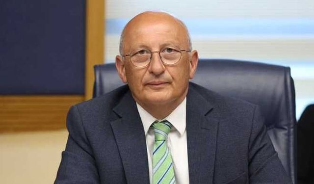 Çakırözer’den belediye başkanlarına “hoş geldiniz” mesajı