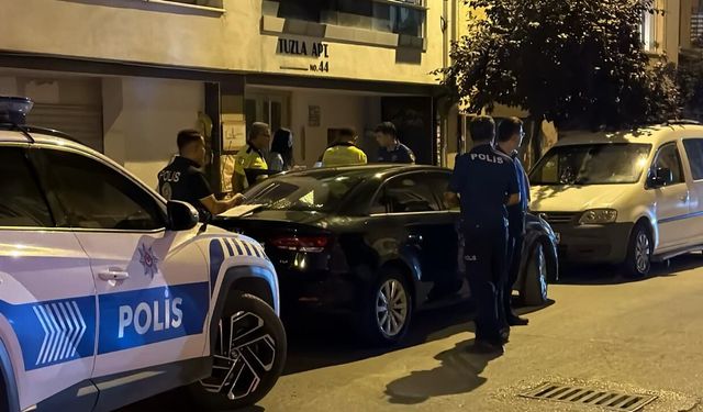 Eskişehir’de arkadaşlarını arabada bırakıp kaçtı: Binlerce lira ceza yedi!