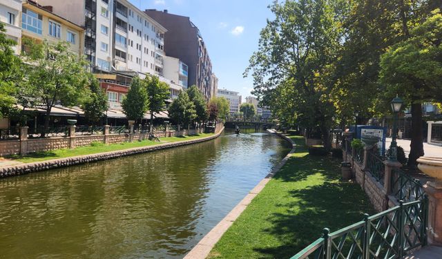 Eskişehir'in simge noktasında kartpostallık manzara!