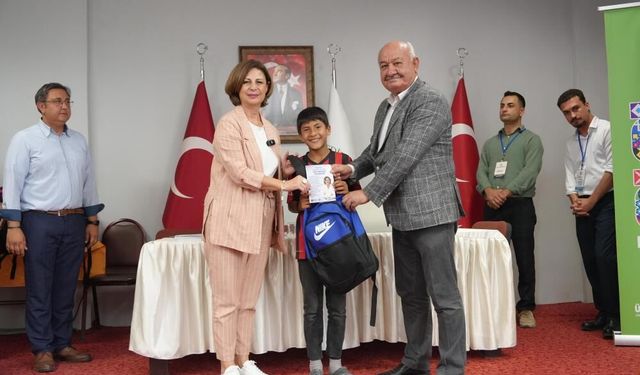 Eskişehir’de bin 800’den fazla öğrencinin yüzünü güldüren destek