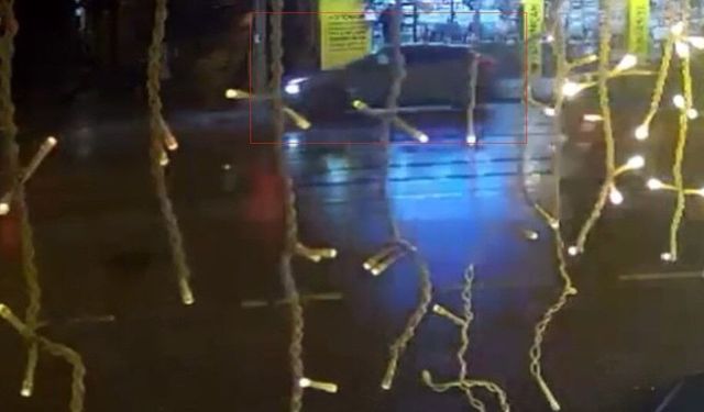 Eskişehir'deki kazada elektrik panosuna çarptı, kıvılcım çıktı!