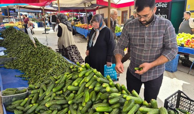 Eskişehir pazarlarında turşu telaşı başladı: Fiyatlar yükseliyor