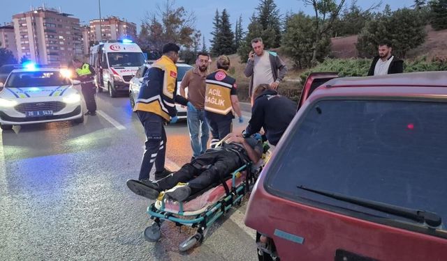 Eskişehir'de direksiyon hakimiyetini kaybetti, aydınlatma direğine çarptı