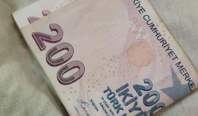 Bilecik’te örnek davranış: Bulduğu 2 bin lirayı sahibine ulaştırdı!