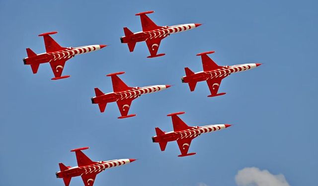 Dünya havacılığı Eskişehir'de buluşuyor: Tarihi uçaklar gökyüzüne çıkacak