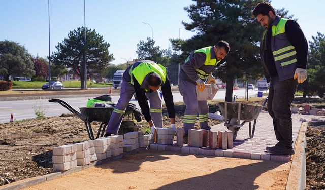 Tepebaşı’nda park yenileniyor: Yeni spor alanları geliyor