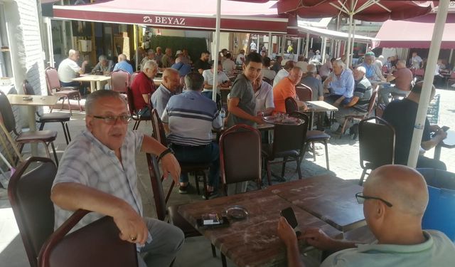 Eskişehir'de kaldırımları işgal eden işletmeler denetimden kaçamadı
