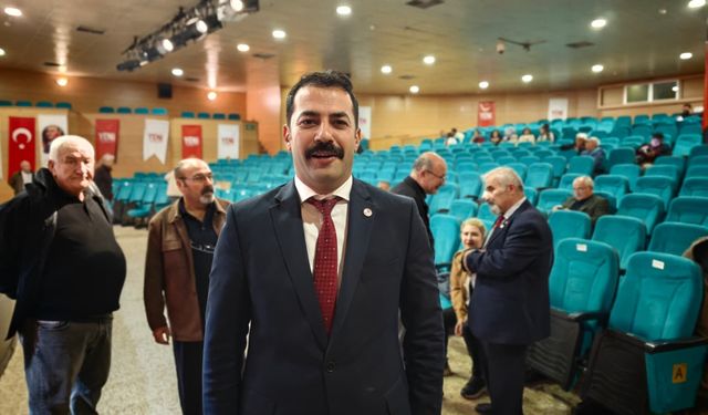 YENİ Parti kongresinde kaza: Yalaz'ın ayağının üzerinden araç geçti