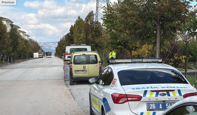 Eskişehir’de “dur” ihtarına uymadı, aracını bırakıp kaçtı! Cezası ağır oldu