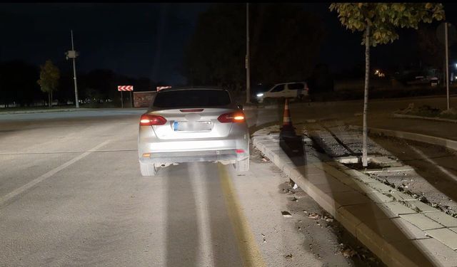 Eskişehir'de polisten kaçtı, araçtan çıkanlar şaşırttı!