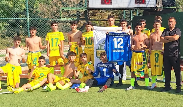 Ihlamurkentspor 12 golle kazandı, zirveye yerleşti