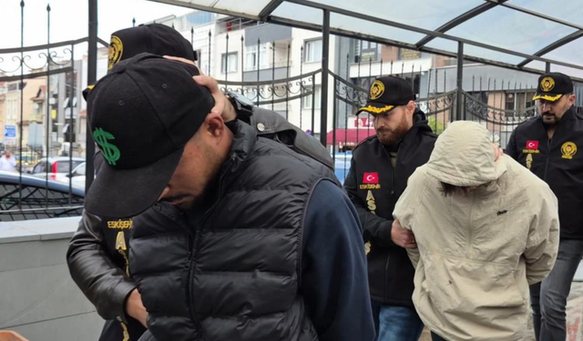 Eskişehir’de silahlı kavgaya karıştığı belirlenen 5 kişi adliyede