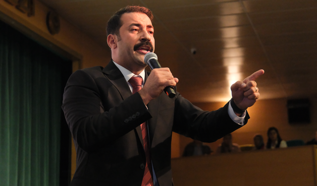 Yalaz’dan Eskişehir’de iktidar mesajı: Umudumu hiç kaybetmedim