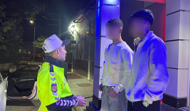 Eskişehir’de babasının aracıyla trafiğe çıkan 16 yaşındaki çocuk polisten kaçamadı!