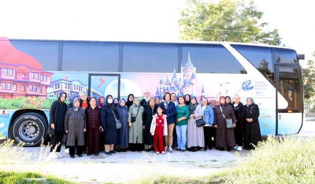Eskişehirli kadınlar Sivrihisar’ın tarihi ve kültürel mirasını keşfetti