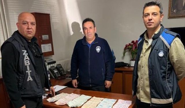 Eskişehir'de tramvayda "torunum hasta” diyerek para topladı: Üzerinden çıkanlar şoke etti!